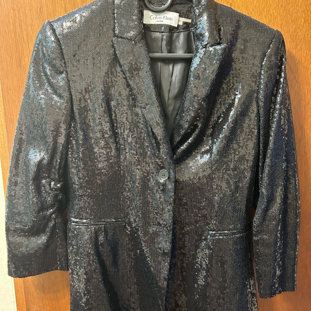 Calvin Klein Black Shimmer Blazer with Fitted Silhouette